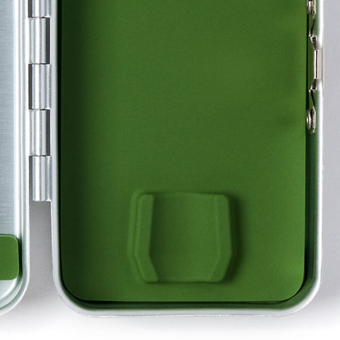 Single Edge Travel Case