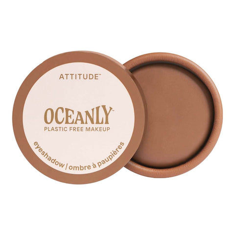 Oceanly plastic free eyeshadow - brown sugar shade with caramel tones on a white background.