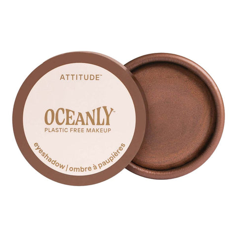 Oceanly plastic free eyeshadow - cinnamon stick shade with bronze tones on a white background.